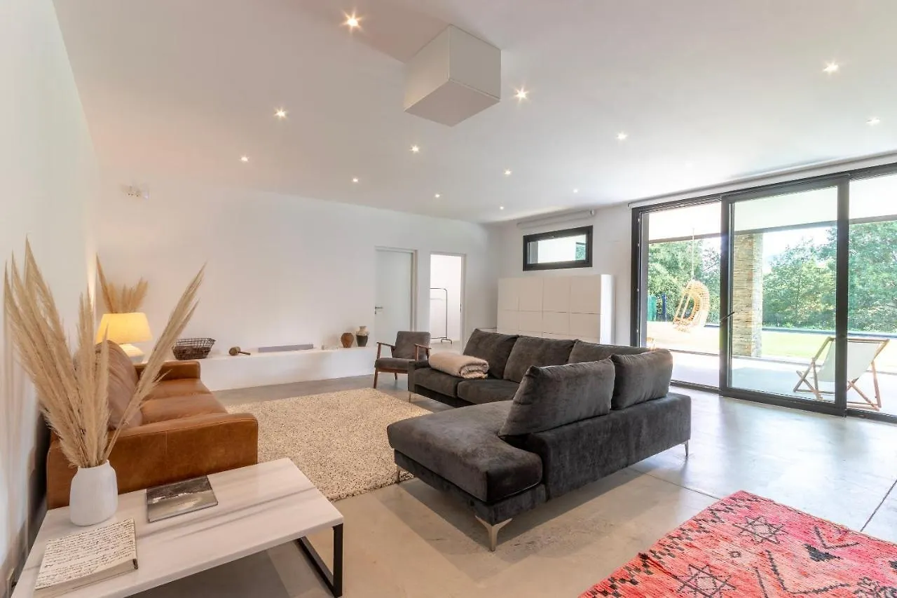 Apartamento Privado Con Jardin Y Preciosas Vistas Mungia 0*,